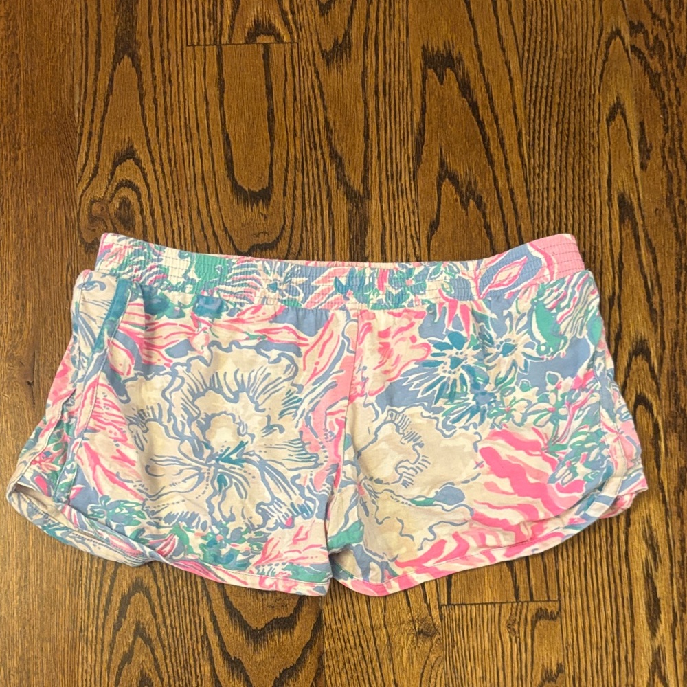 Lilly Pulitzer Pink and Blue Floral Shorts Girls size XL 12-14